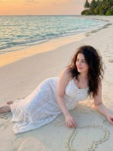 Escorts in Landhi Karachi